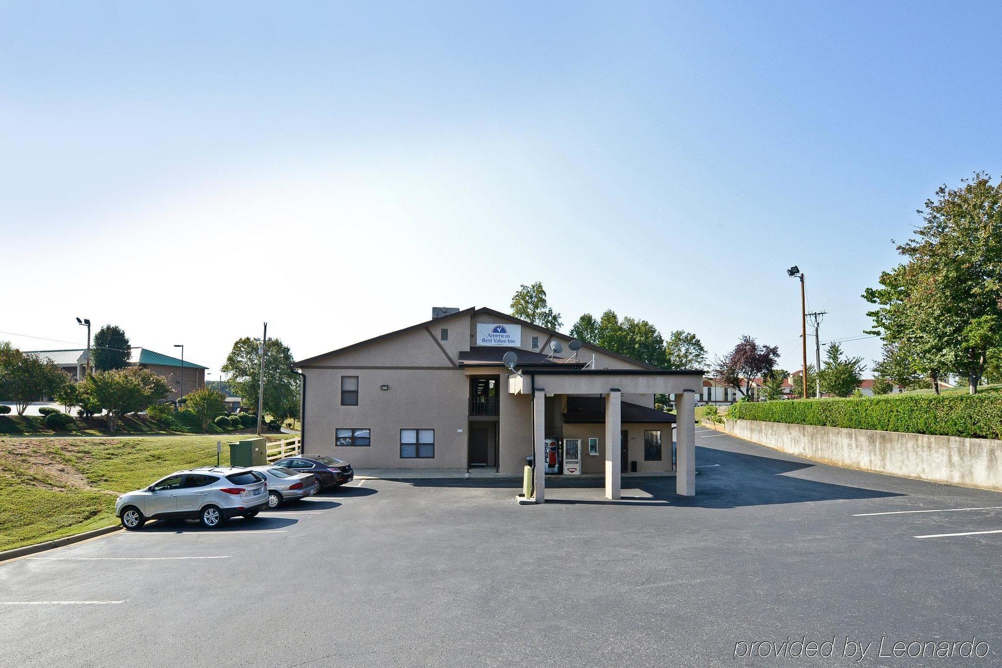 America'S Best Value Inn Стейтсвил Екстериор снимка