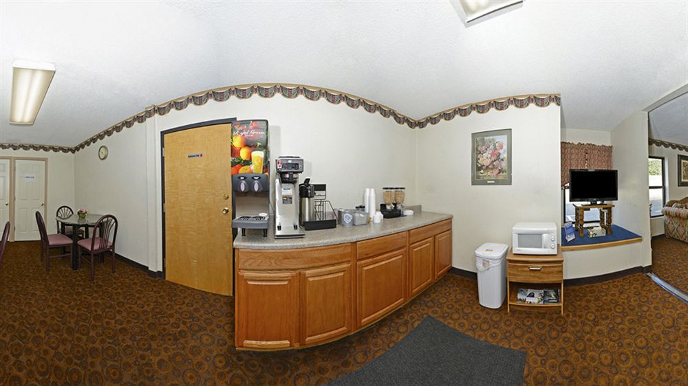 America'S Best Value Inn Стейтсвил Екстериор снимка